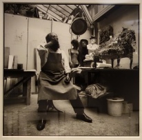César dans son atelier à Paris, par Gérard Rondeau - 1987